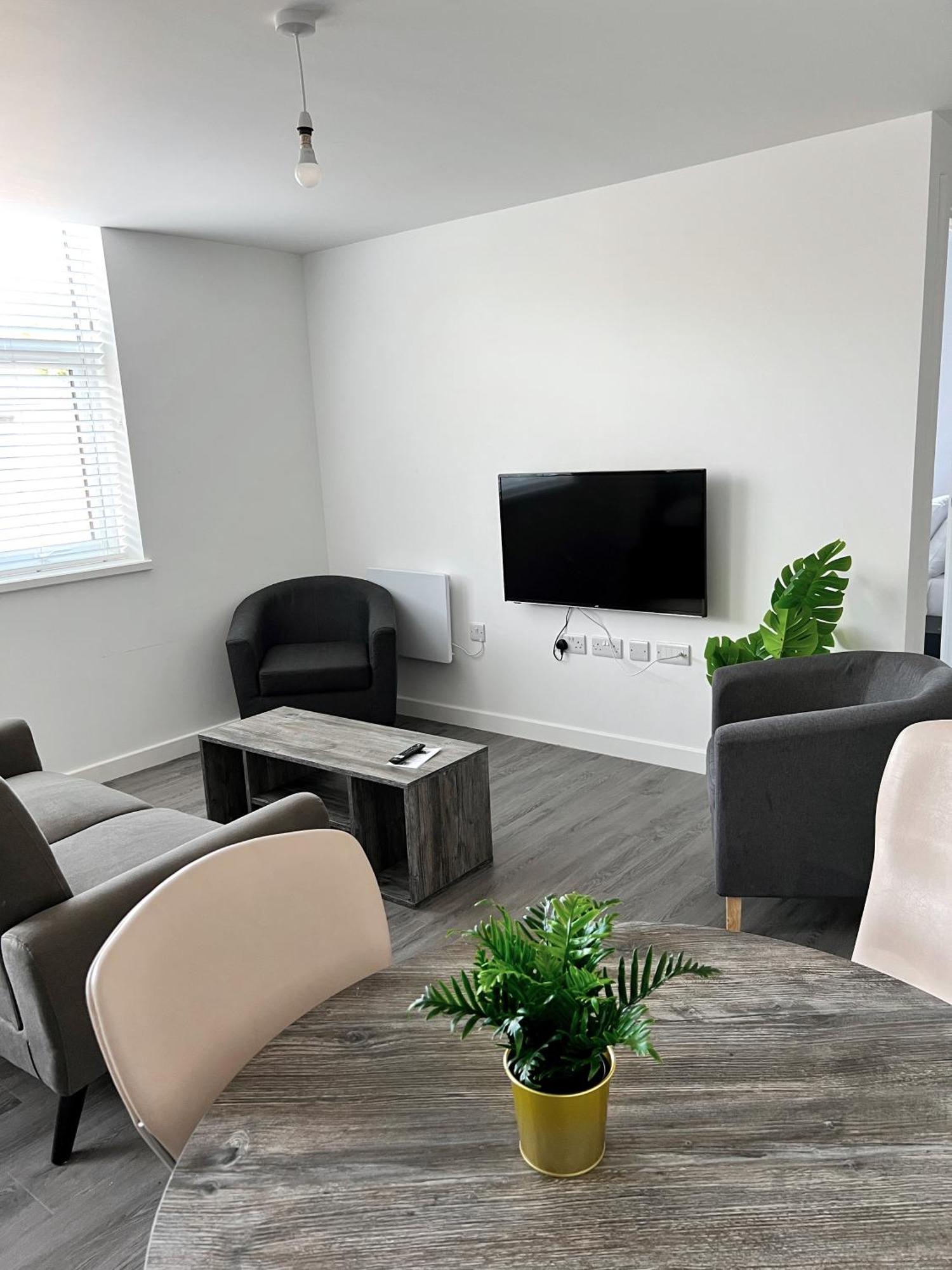 Ascot House Apartments Peterborough Exterior foto